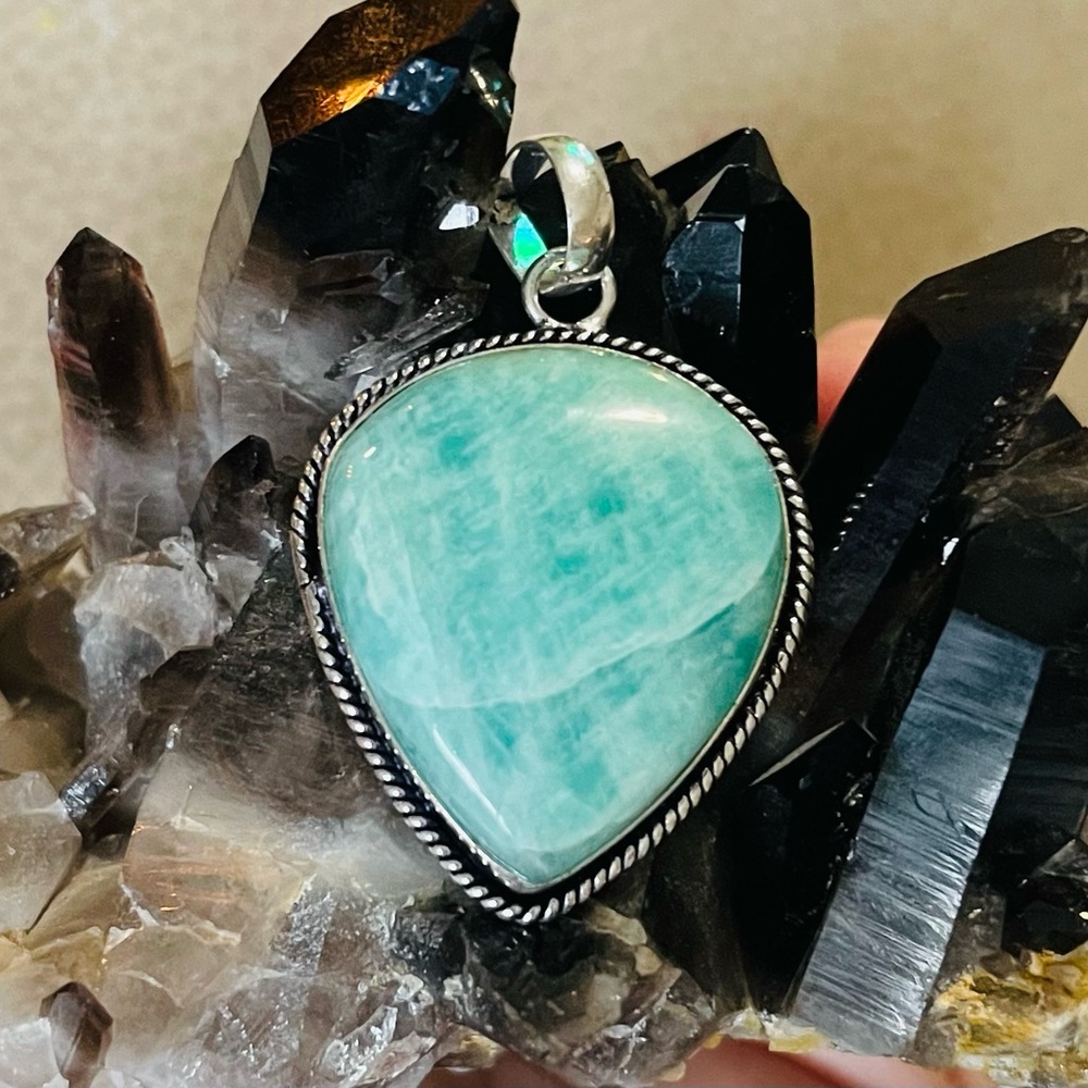 Gorgeous Natural Polished Amazonite Teal Pendant 925 Sterling Silver - Picture 6 of 6
